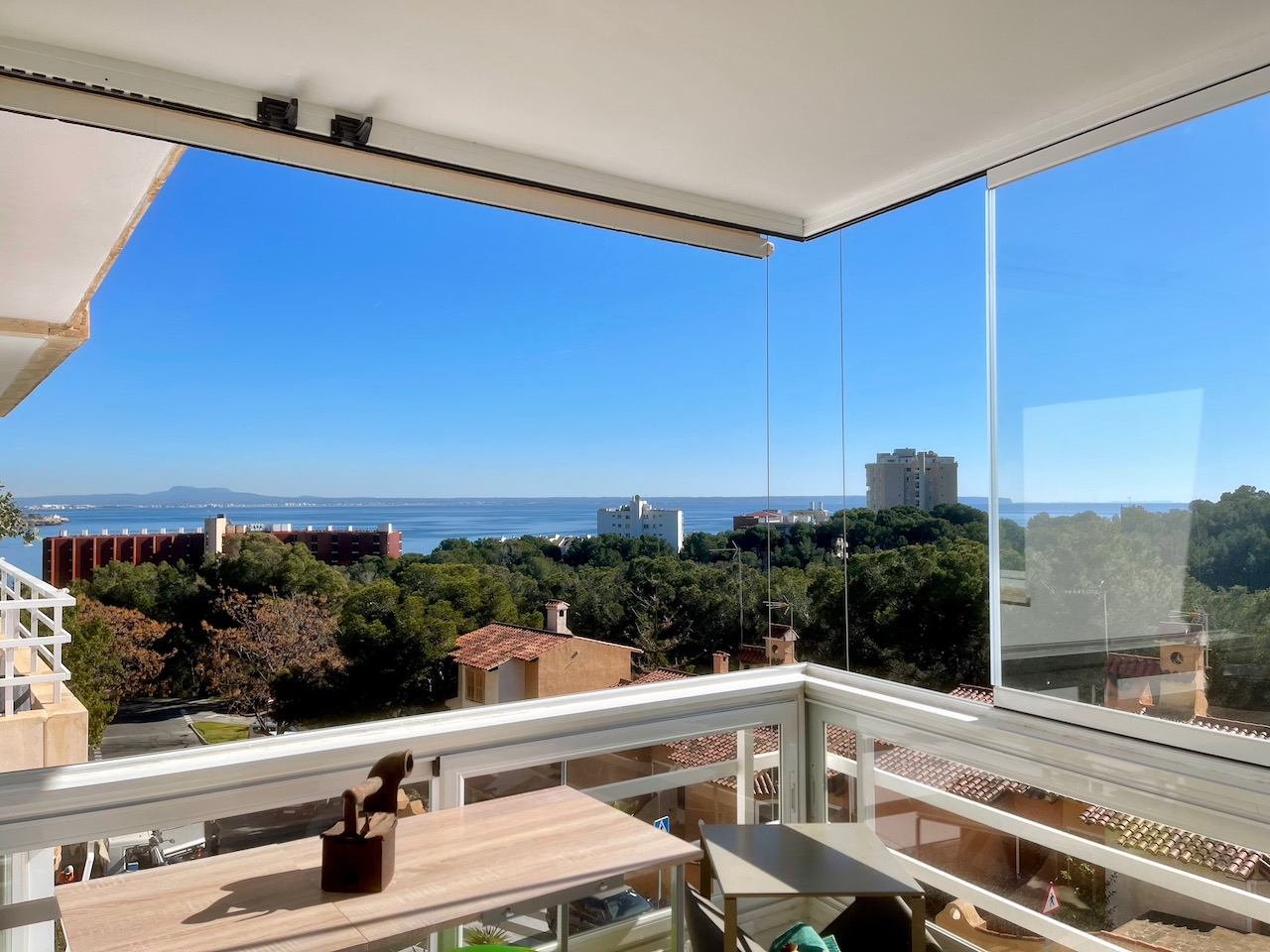 Apartment with spectacular sea views in Cas Catala, Calvia.