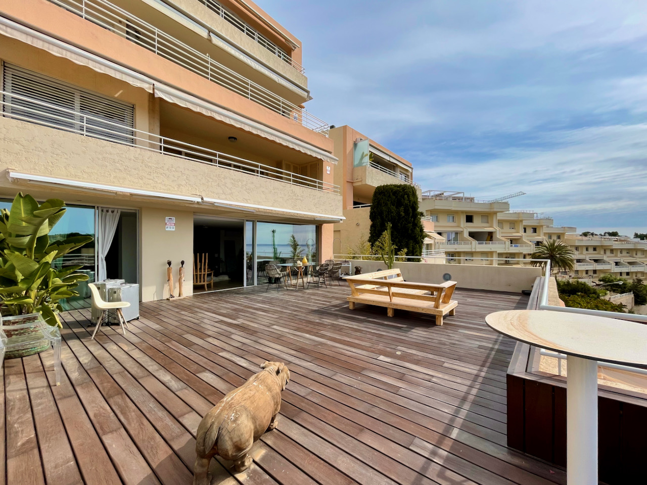 Flat with sea views and terrace in Cas Catala, Mallorca.
