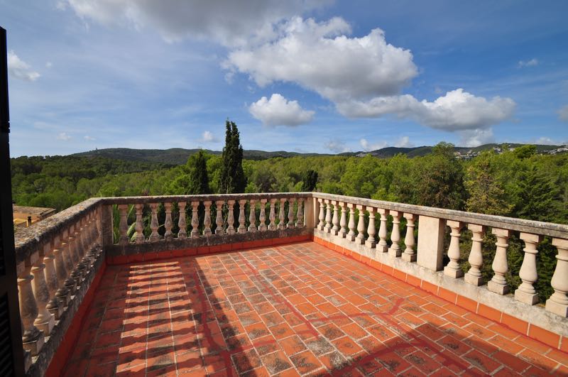 Spektakuläres Herrenhaus mit Pool in der Nähe des Golfplatzes Son Vida, Palma.