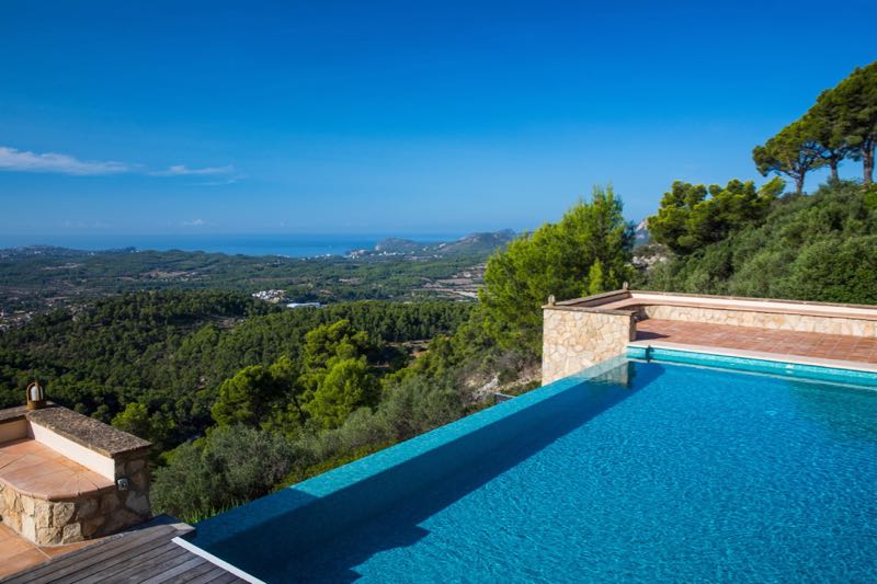 Spectaculaire villa in Tramuntana met uitzicht op zee, Son Font. Calvia