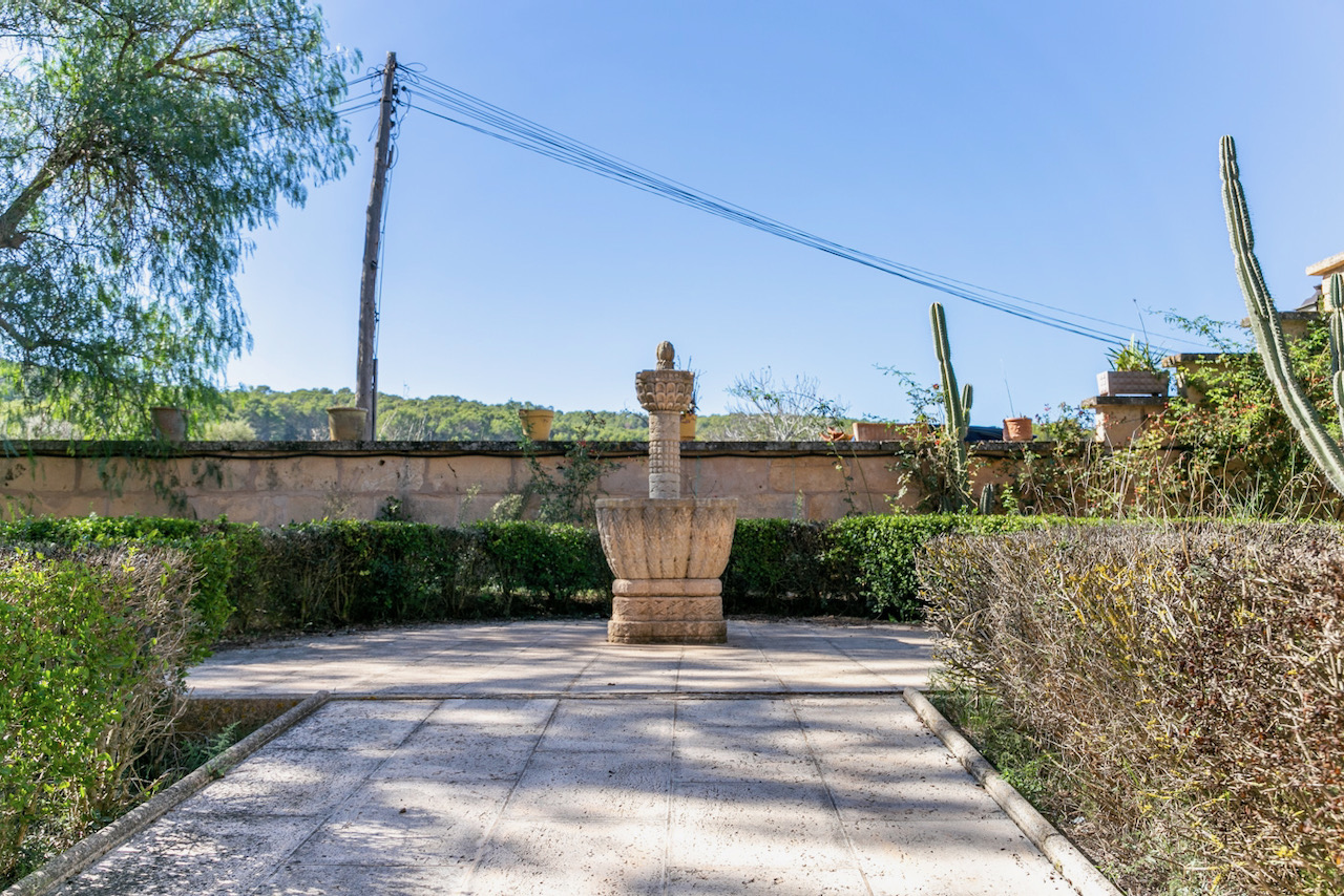 Magnífica finca rústica en Santa Maria con piscina, Mallorca.