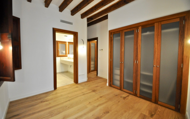 Apartment with a lot of character in the heart of the Old Town of Palma.