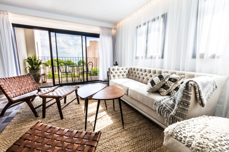 Concepto de hotel y apartamentos. Ocasión perfecta para invertir en Palma de Mallorca.