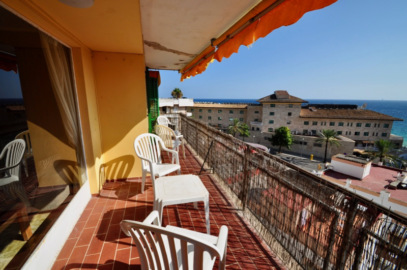 Gezellig appartement met een spectaculair uitzicht op zee in Cala Mayor, Palma