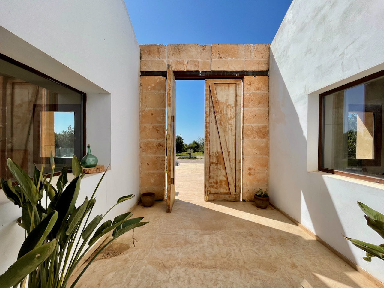 Spektakuläres Design-Haus mit Grundstück und Schwimmbad in Bunyola, Mallorca.